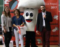 Ganadora del sorteo popular "Fin de Feria": lote de producto de conserva, entradas para visitar La Rioja Tierra Abierta, y comida en un restaurante