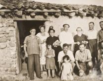 Antigua bodega en las eras