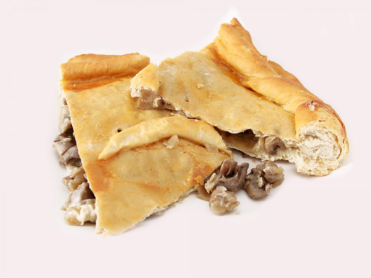 Champi-empanadaPanadería Ezquerro  Empanada de champiñón guisada 