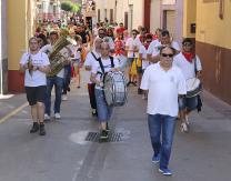 Desfile de disfraces infantiles amenizado por la Banda Municipal